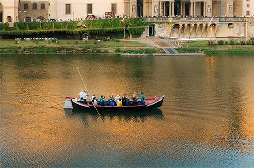 Excursion en gondole sur le fleuve Arno
