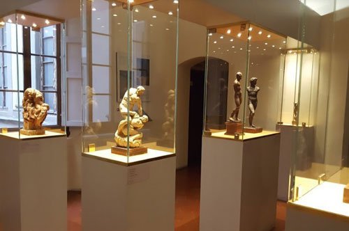 Descubre Michelangelo - Casa Buonarroti y la Galería de la Academia con guía privado