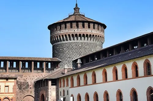 Gruppenführung Mauern des Castello Sforzesco 
