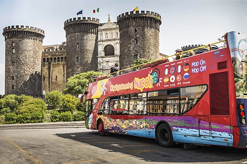 Panoramatour durch Neapel mit offenem Bus