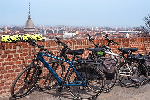 Tour guiado em Turim de bicicleta elétrica