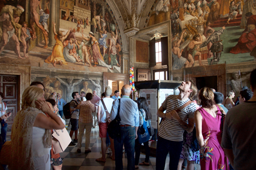 Vatican caché: Musées du Vatican, Escalier de Bramante et Chapelle Niccoline