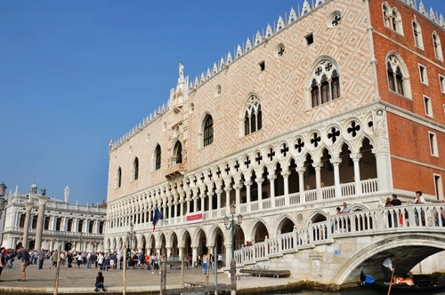 Venedig Museum Pass + APP Audioguide der Stadt Venedig. 