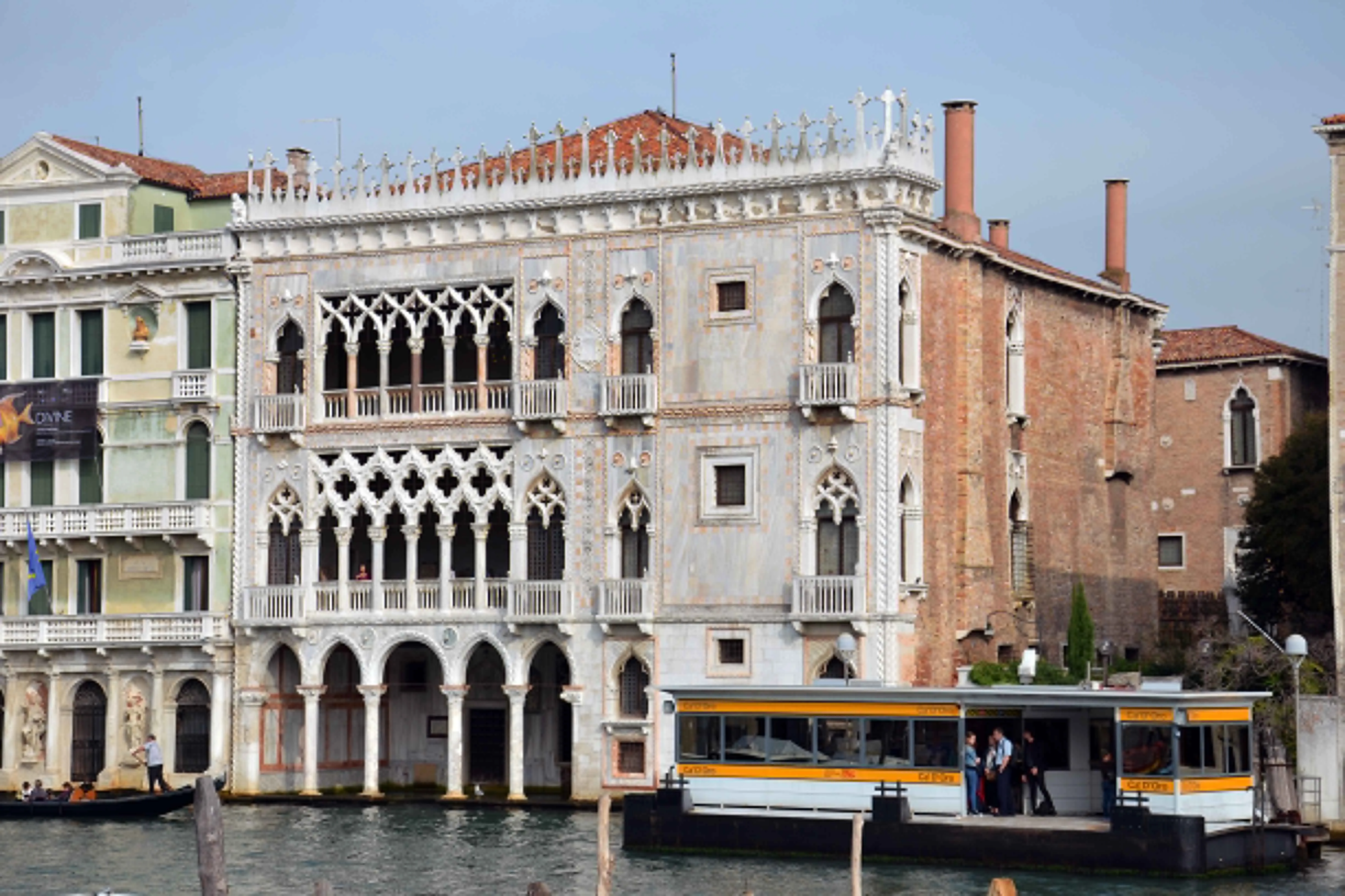 Ingresso para o Ca' d'Oro + APP Audioguia da cidade de Veneza. 