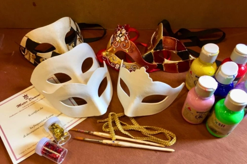 Taller de Decoración de Máscaras de Carnaval en Venecia – Experiencia Manual