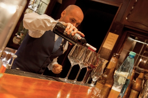 Experiencia de Cena con Degustación de Vinos en Venecia
